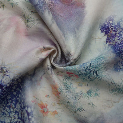 Pelle sostenibile tessuta floreale della stampa di Digital del tessuto di rayon viscoso del modello amichevole