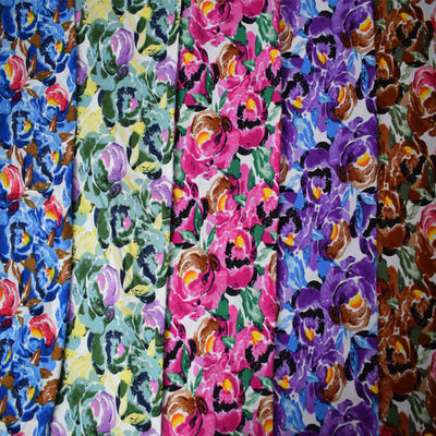 Digital normale che stampa il tessuto di seta 45S*45S del vestito floreale dal jacquard del rayon