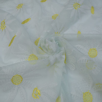 Occhiello di nylon Mesh Fabric Sustainable di Tulle del reticolato di Bolt del panino con crosta morbida