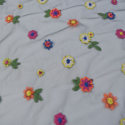 Rete molle esagonale tricottata di nylon Mesh Tulle Dress Fabric di 100% Tulle