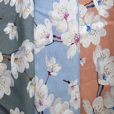 Il tessuto di tela del tessuto di 70% Tencel 140gsm ha mescolato la grinza Resistan del tessuto