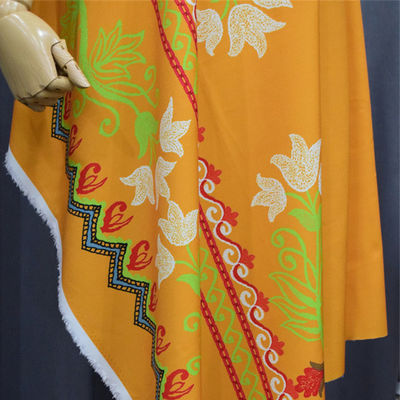 Fiore variopinto giallo rosso blu del tessuto stampato Digital del poliestere per l'indumento